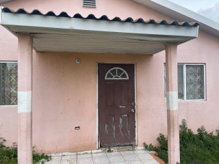 2 bed House For Sale in BUSHY PARK, St. Catherine, Jamaica
