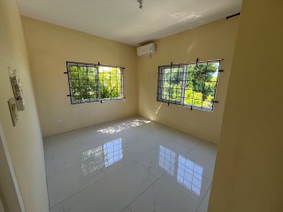 Apartment For Rent in Harbour View, Kingston / St. Andrew Jamaica | [8]