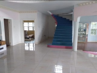 House For Sale in TWIN PALMS ESTATE, Clarendon Jamaica | [10]