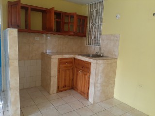 2 bed Apartment For Sale in whitehall off mannings hill rd, Kingston / St. Andrew, Jamaica