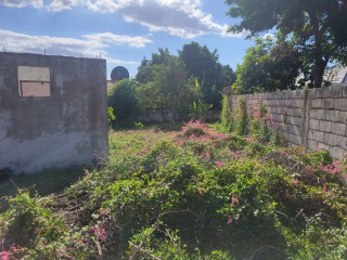 Residential lot For Sale in Off Red Hills Road Near PriceSmart, Kingston / St. Andrew, Jamaica