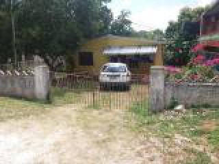 House For Sale in Boscobel, St. Mary Jamaica | [2]