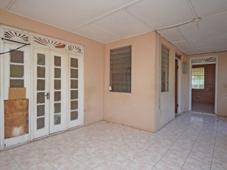 House For Sale in Lionel Town, Clarendon Jamaica | [14]