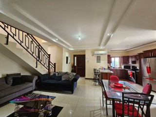3 bed Apartment For Sale - Kingston 6, Kingston / St. Andrew, Jamaica