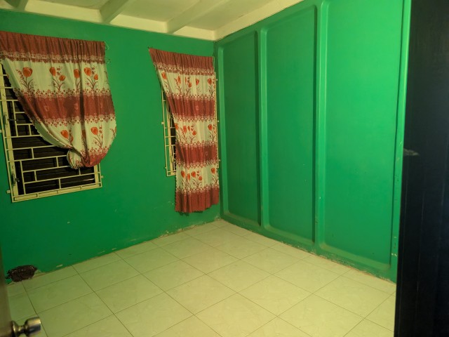 House For Sale in Edgewater, St. Catherine Jamaica | [4]