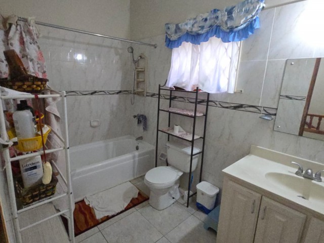 House For Sale in Mandeville, Manchester Jamaica | [10]