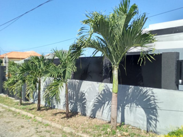 3 bed House For Sale - Discovery Bay, St. Ann, Jamaica