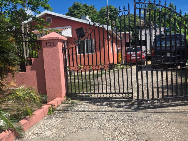 House For Sale in Vineyard Estate, St. Catherine Jamaica | [5]