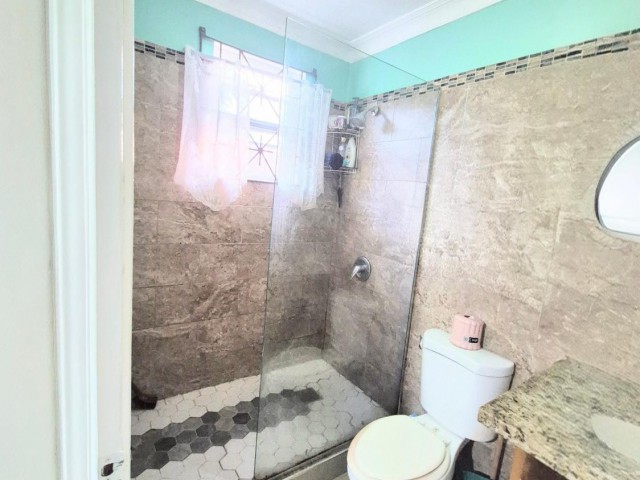 Apartment For Sale in MOLYNES GARDENS, Kingston / St. Andrew Jamaica | [9]