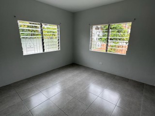Flat For Rent in Havendale, Kingston / St. Andrew Jamaica | [8]