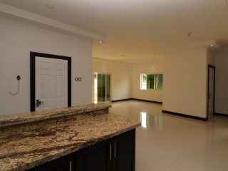 Apartment For Sale in Kingston 19, Kingston / St. Andrew Jamaica | [12]