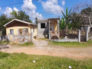 5 bed House For Sale in Cave Valley, St. Ann, Jamaica