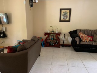 House For Sale in Tower Isle, St. Mary Jamaica | [5]