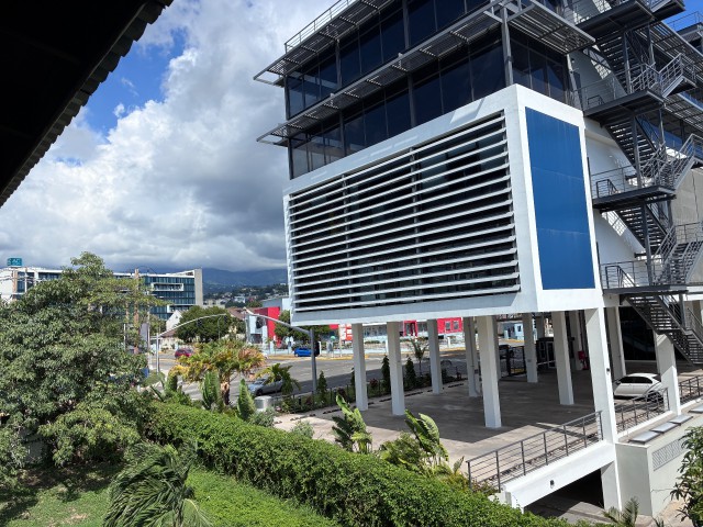 Apartment For Rent in New Kingston, Kingston / St. Andrew Jamaica | [10]
