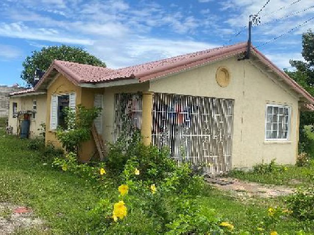 House For Sale in Old Harbour, St. Catherine Jamaica | [6]