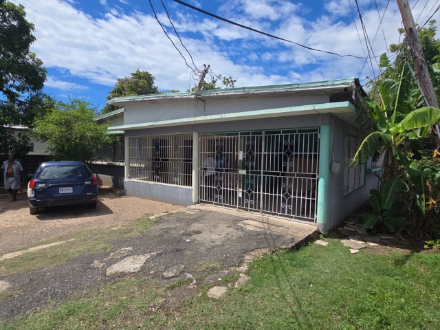 House For Sale in Patrick City, Kingston / St. Andrew Jamaica | [2]
