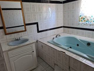 House For Sale in Hellshire, St. Catherine Jamaica | [8]