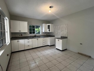Apartment For Rent in Belvedere, Kingston / St. Andrew Jamaica | [2]