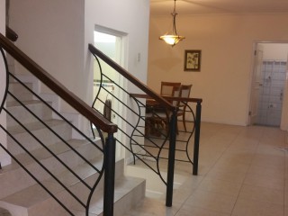 Townhouse For Rent in Clieveden Ave Kgn 6, Kingston / St. Andrew Jamaica | [2]