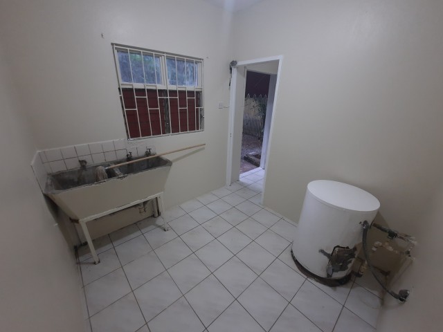 Townhouse For Rent in Long Lane, Kingston / St. Andrew Jamaica | [3]