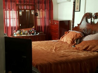 House For Sale in 8 West Greater Portmore, St. Catherine Jamaica | [3]