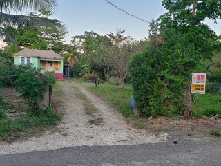 House For Sale in Orangefield Ewarton, St. Catherine Jamaica | [1]