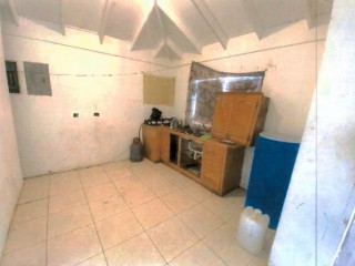 House For Sale in Chandlers Pen Birds Hill, Clarendon Jamaica | [2]