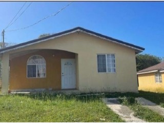 2 bed House For Sale in Florence Hall, Trelawny, Jamaica