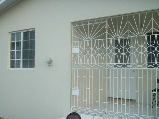 House For Sale in May Pen, Clarendon Jamaica | [1]