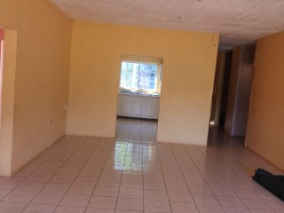 House For Sale in COMMA PEN, St. Elizabeth Jamaica | [7]
