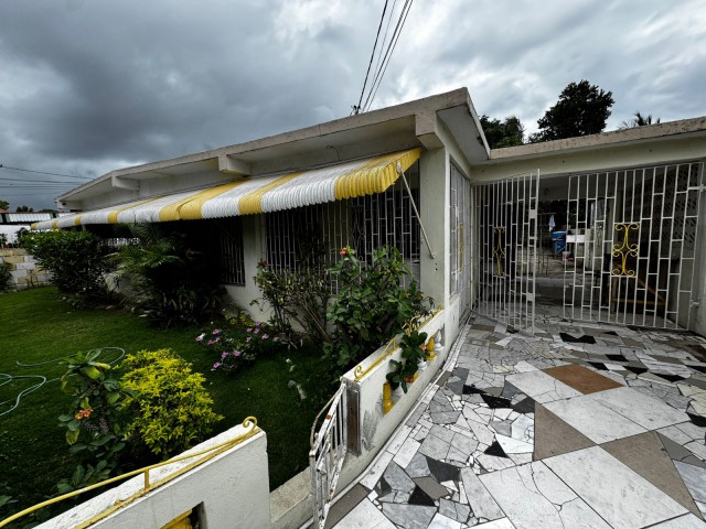 House For Sale in Ensom City, St. Catherine Jamaica | [9]