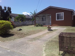 House For Rent in Coral Spring, Trelawny Jamaica | [14]