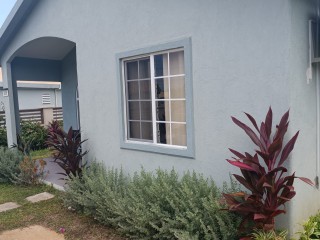 2 bed House For Rent - Discovery Bay, St. Ann, Jamaica