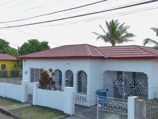 3 bed House For Sale in 171 Hayes Hollywood Drive, Clarendon, Jamaica