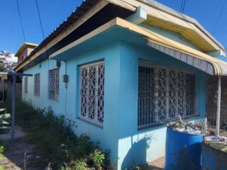 4 bed House For Sale in INDEPENDENCE CITY, St. Catherine, Jamaica