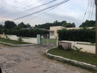 House For Sale in Kingston 19, Kingston / St. Andrew Jamaica | [1]