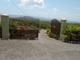 House For Sale in Montepilier, Manchester Jamaica | [11]