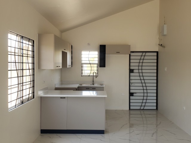 House For Rent in Phoenix Park Village Portmore, St. Catherine Jamaica | [2]