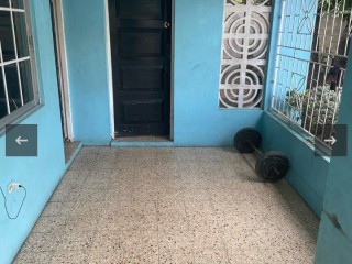 House For Sale in Off Windward Road, Kingston / St. Andrew Jamaica | [3]