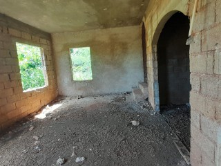 House For Sale in LITITZ, Manchester Jamaica | [6]