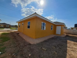 House For Rent in Colbeck Manor Old Harbour, St. Catherine Jamaica | [12]