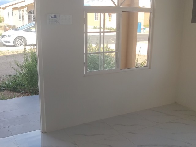 House For Rent in Phoenix Village II St Catherine, St. Catherine Jamaica | [6]