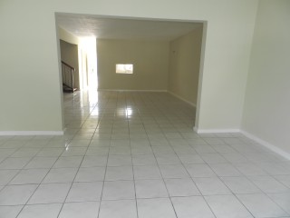 Townhouse For Rent in Olivier Mews, Kingston / St. Andrew Jamaica | [4]