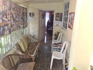 House For Sale in Pembroke Hall, Kingston / St. Andrew Jamaica | [4]