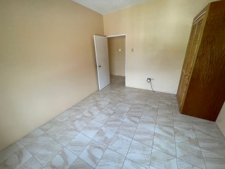 Apartment For Rent in Richmond Park, Kingston / St. Andrew Jamaica | [8]