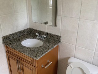 2 bed Apartment For Sale – Mona, Kingston / St. Andrew, Jamaica