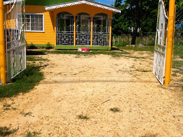 2 bed House For Rent - Hertford District, Westmoreland, Jamaica
