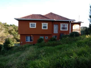 House For Sale in Knockpatrick, Manchester Jamaica | [5]