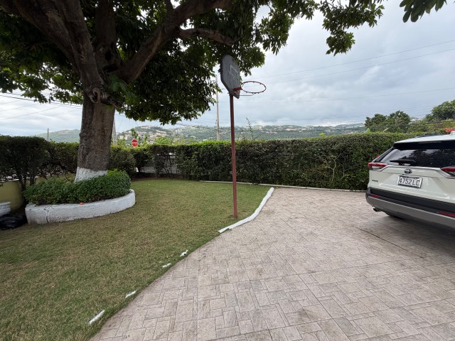 House For Sale in Valentines Garden, Kingston / St. Andrew Jamaica | [3]