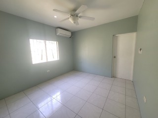 House For Rent in Pembroke Hall, Kingston / St. Andrew Jamaica | [6]